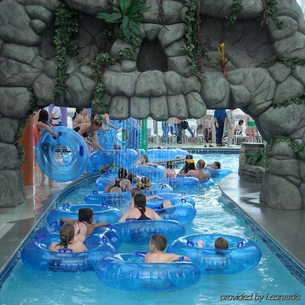 Big Splash Adventure And Indoor Water Park Hotel 4*